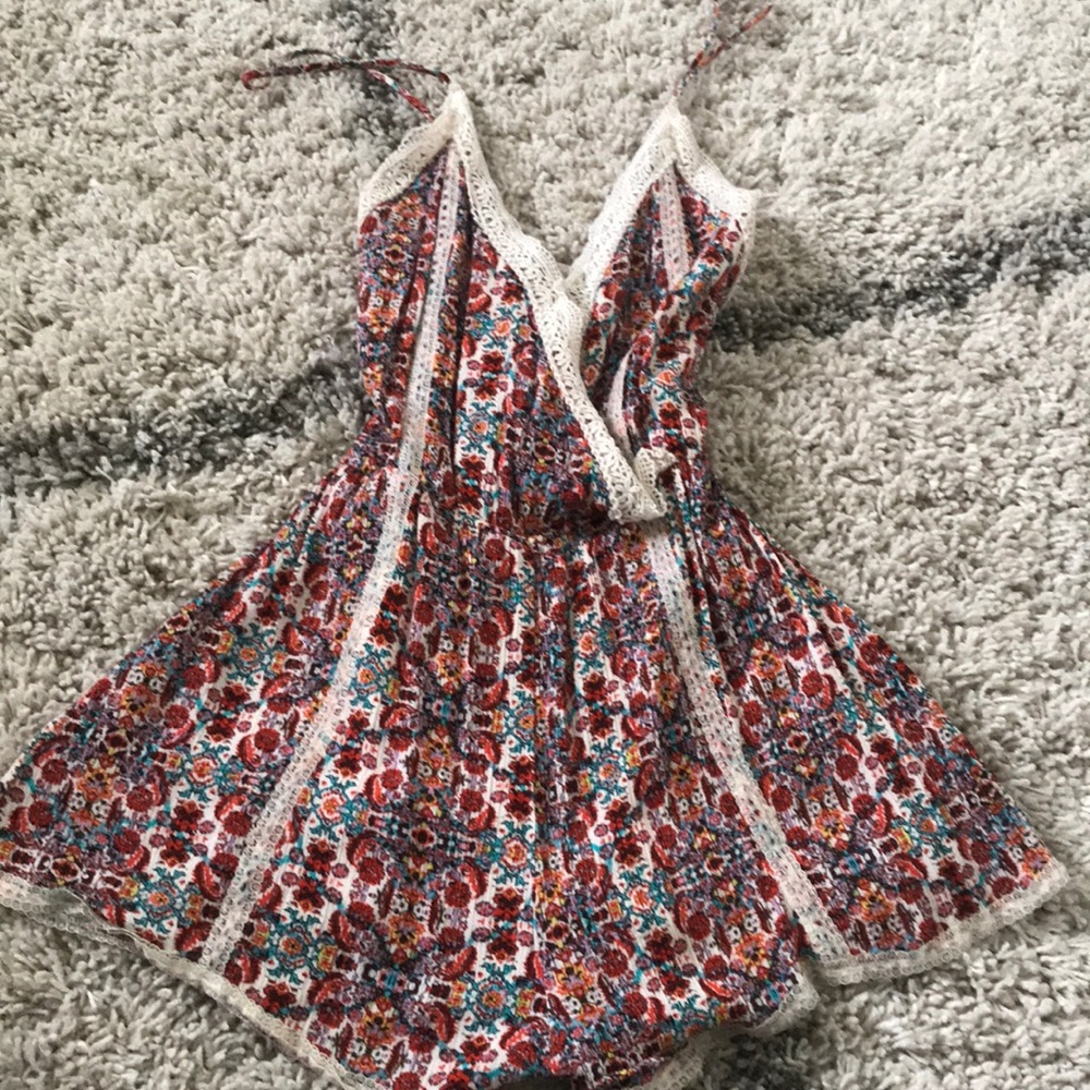 ASTR Small Romper